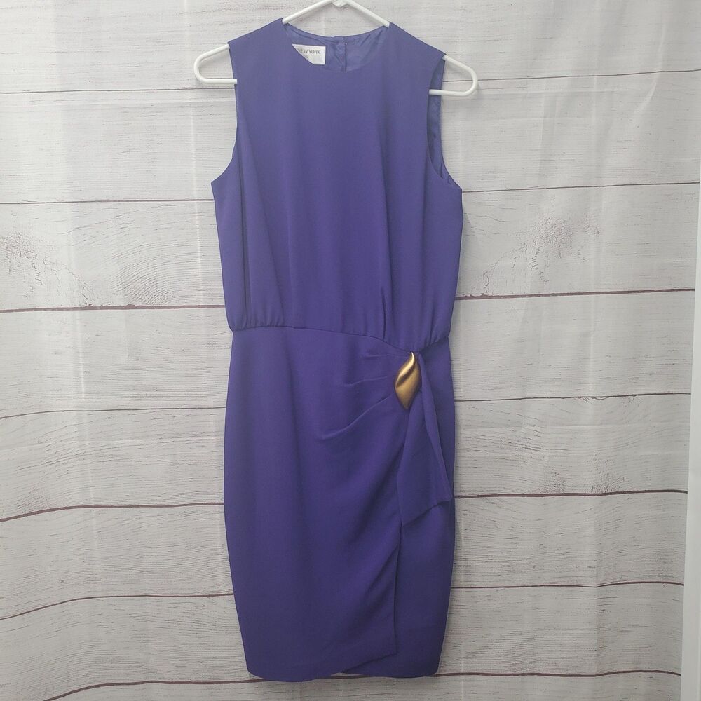 Jones of New York Sleeveless Purple Dress Size 8 Gold Ornament Pin Ruched Women